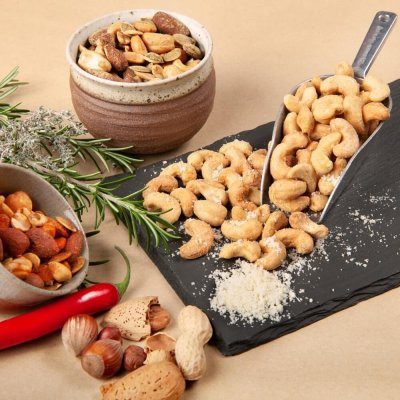 Natu Kešu ořechy s parmezánem a Fleur de Sel BIO 180g