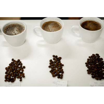 Zrnková káva - Espresso směs -70 % Arabica, 30 % Robusta