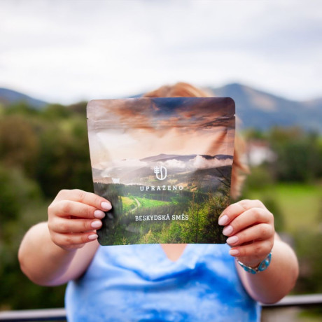 Upraženo Beskydská směs - Zrnková káva 100% Arabica 250g, Pegrastore.cz