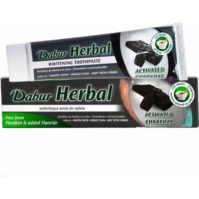Bělící zubní pasta s aktivním uhlím 100 ml Dabur, Pegrastore.cz